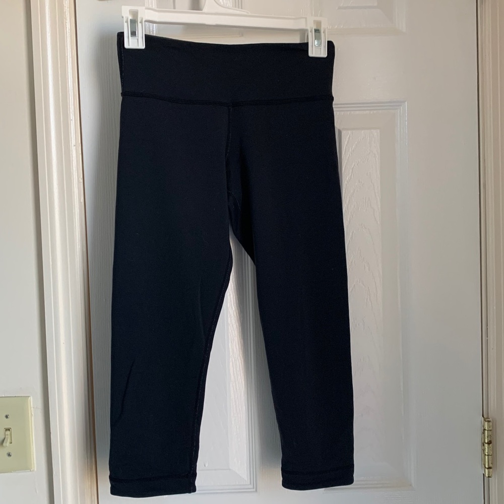 Lululemon cropped leggings